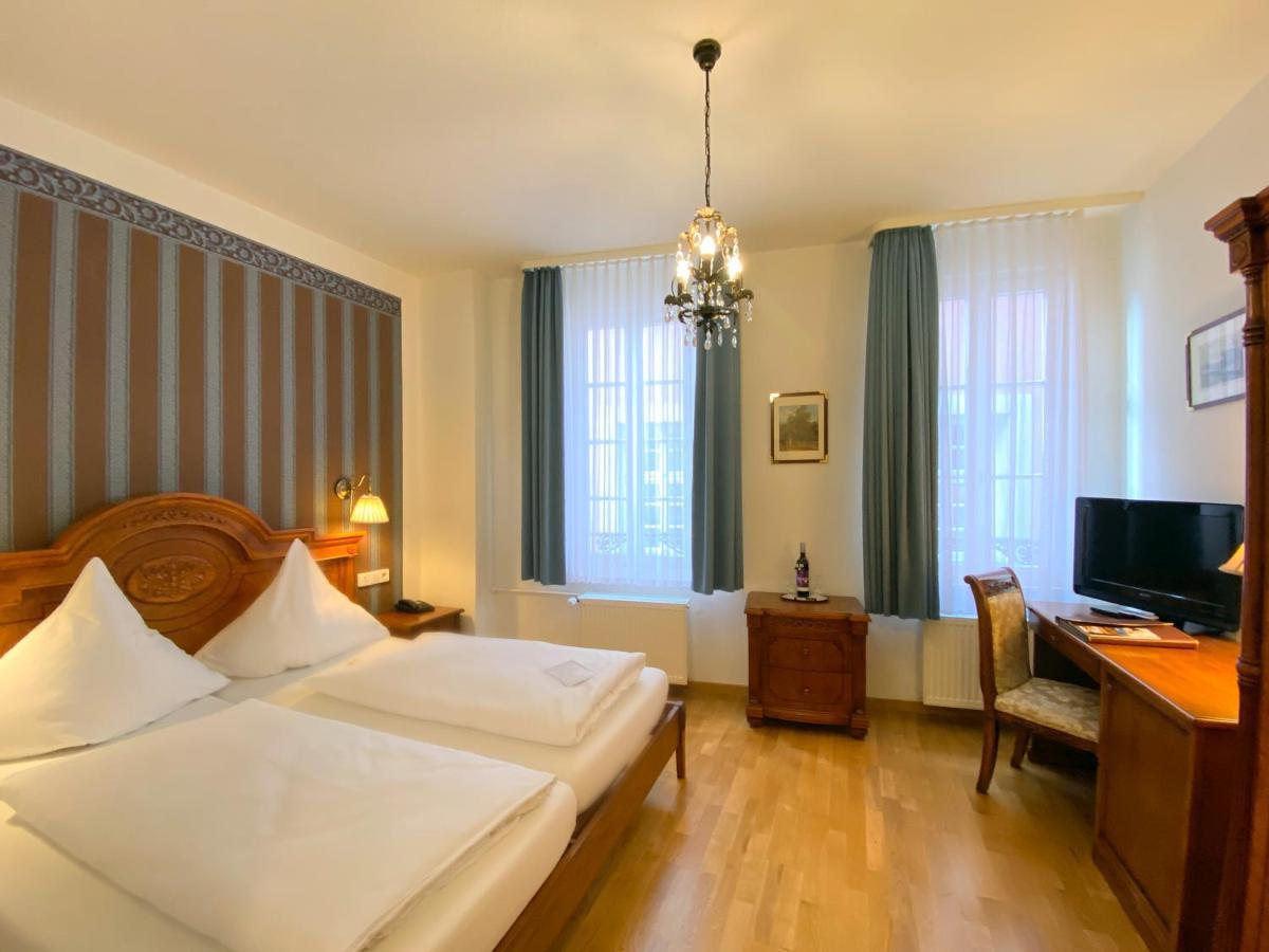 Hotel Rathausgloeckel Baden-Baden Kültér fotó