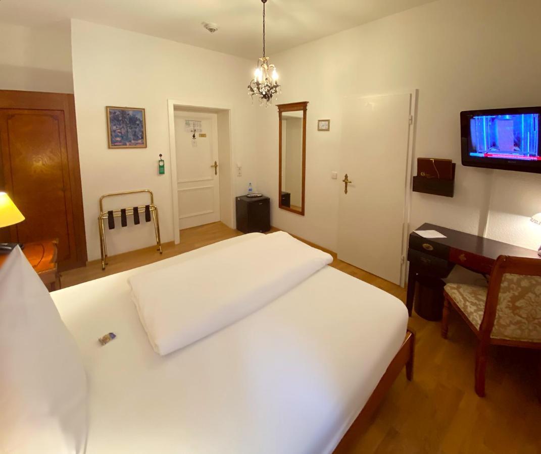 Hotel Rathausgloeckel Baden-Baden Kültér fotó