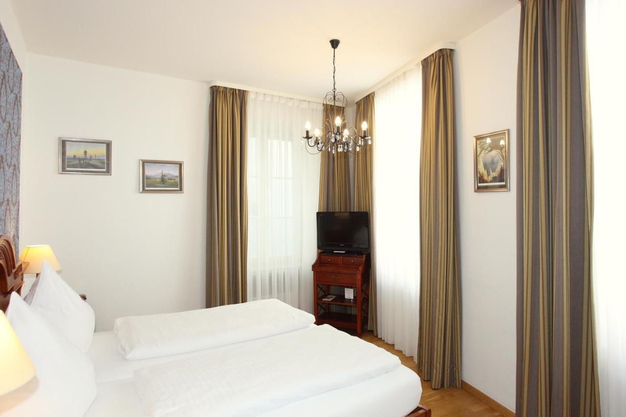 Hotel Rathausgloeckel Baden-Baden Kültér fotó