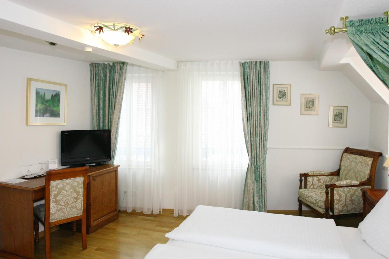 Hotel Rathausgloeckel Baden-Baden Kültér fotó